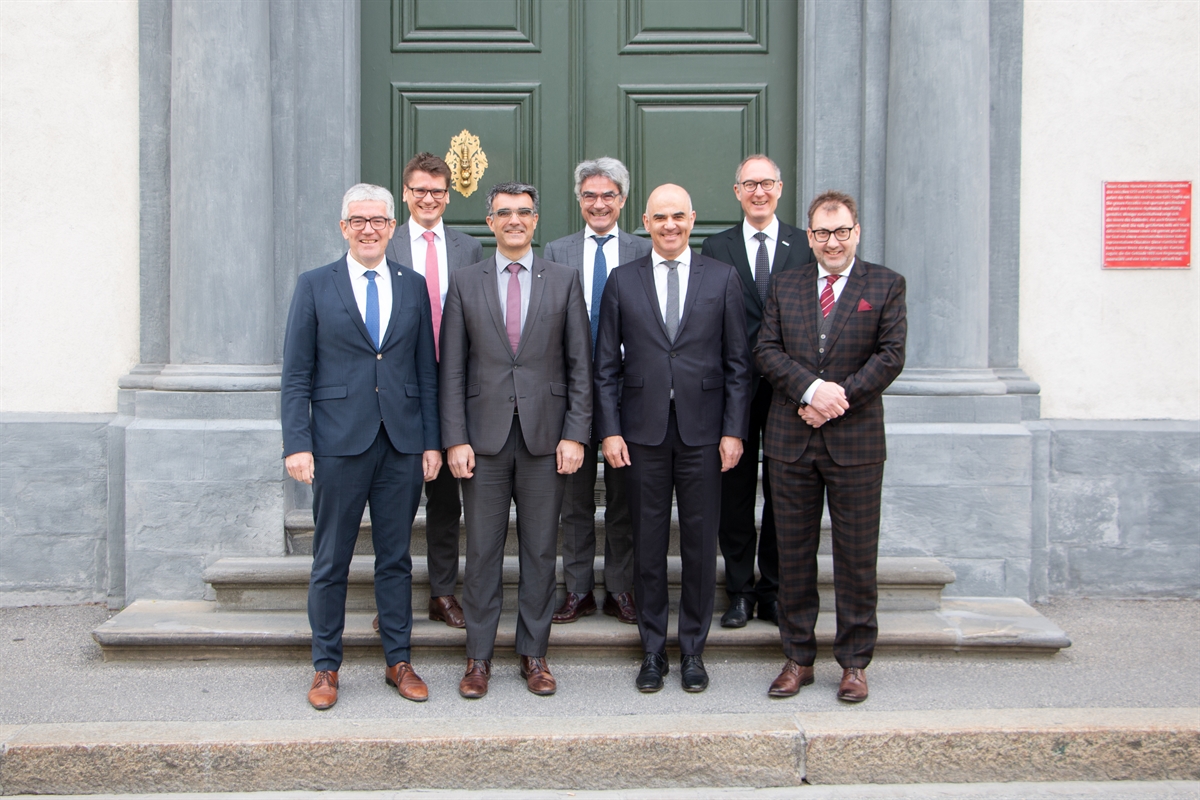 Gruppenfoto mit Bundesrat Alain Berset