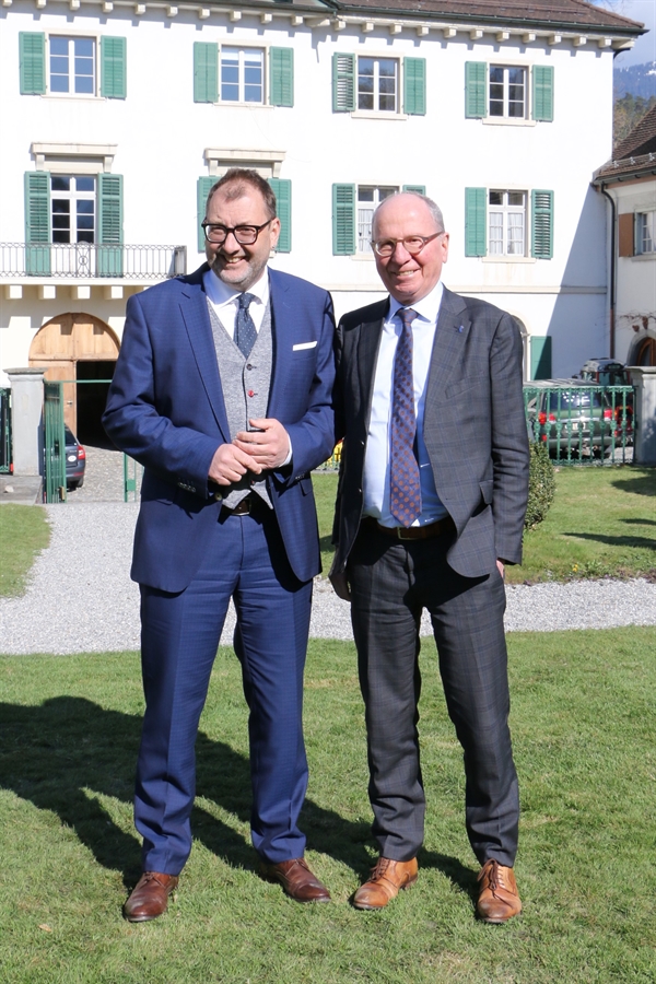 Portrait der beiden Regierungspräsidenten