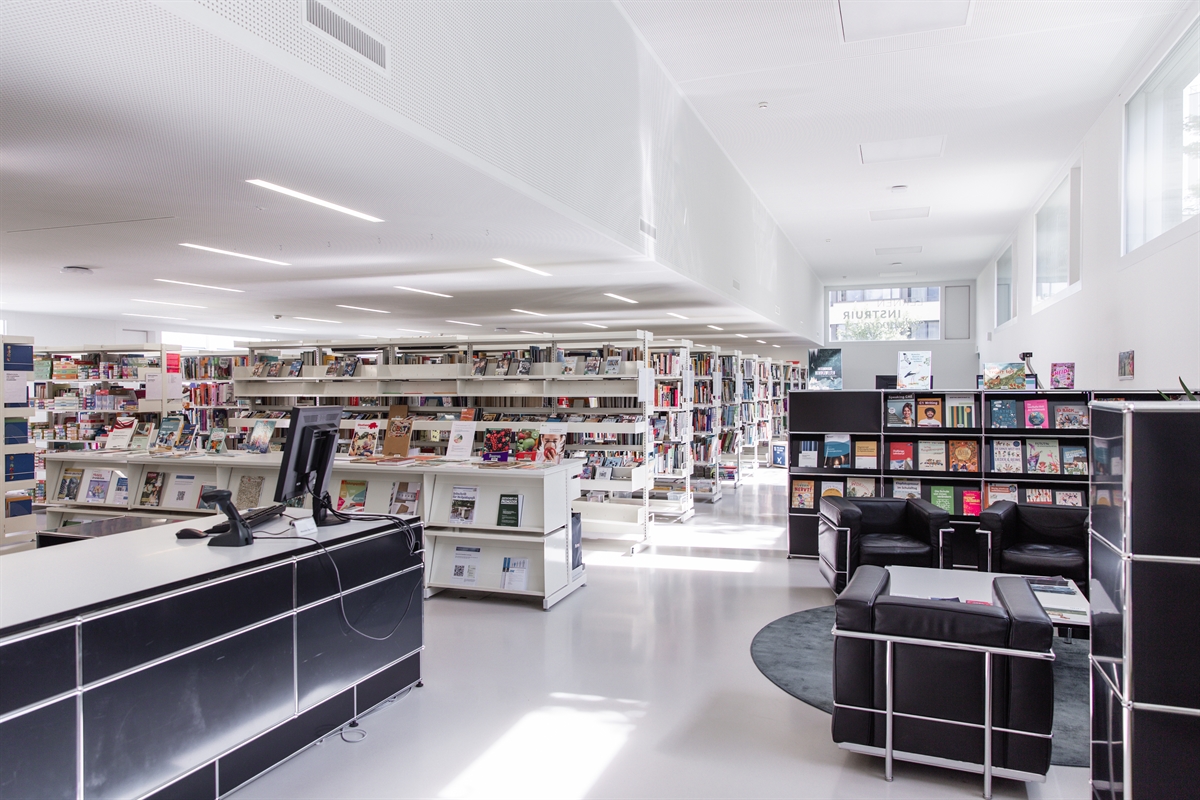 Bibliothek PHGR