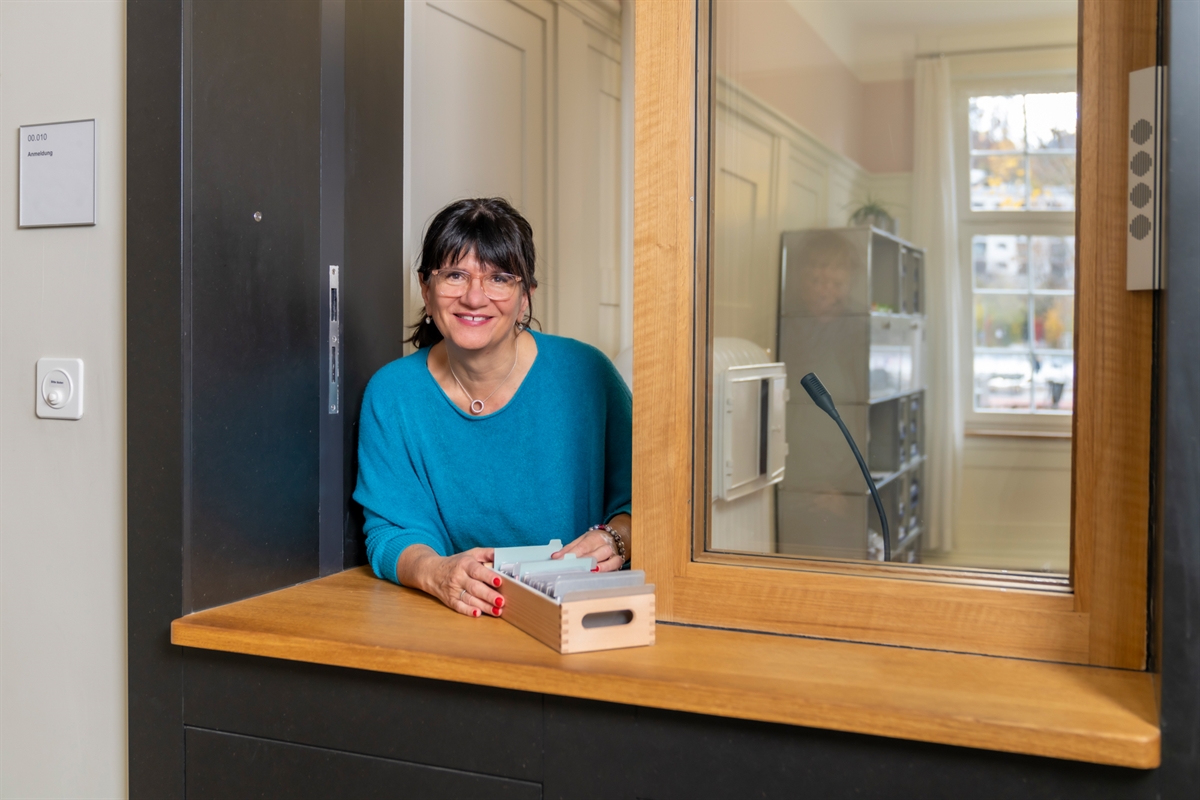 Marina Marcuccio arbeitet auf dem Strassenverkehrsamt