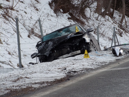 Das in Richtung Landquart fahrende Fahrzeug