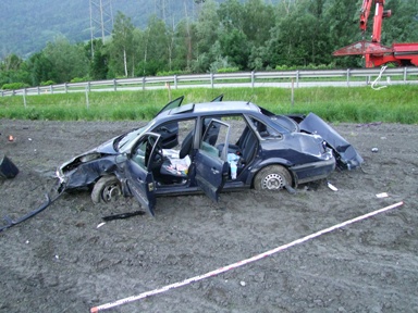 Enlage des totalbeschädigten Fahrzeuges