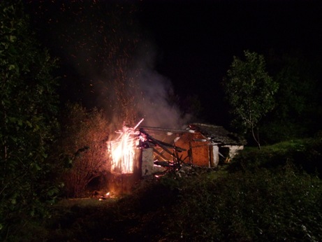 Mesocco Stall im Vollbrand
