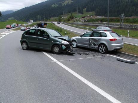 Endlage der Unfallfahrzeuge