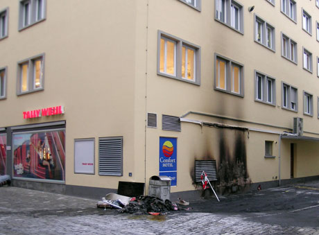 Am Gebäude an der Bankstrasse entstand erheblicher Sachschaden