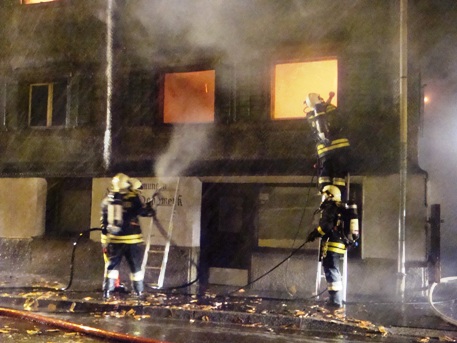 Das Feuer zerstörte das ganze Haus