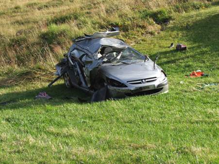 VU Pontresina Endlage Unfallfahrzeug