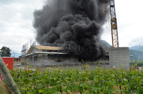 Der Brand führte zu einer starken Rauchentwicklung