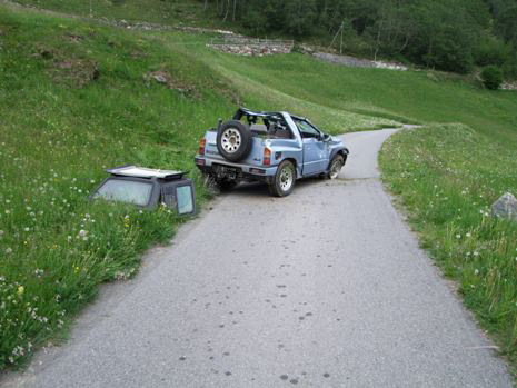 Das Fahrzeug erlitt Totalschaden
