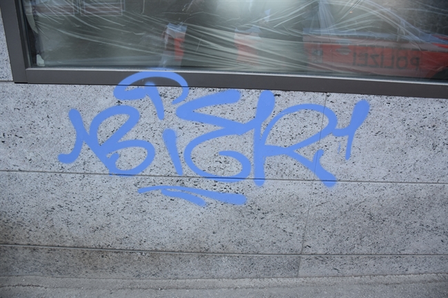 Sprayerei an Fassade
