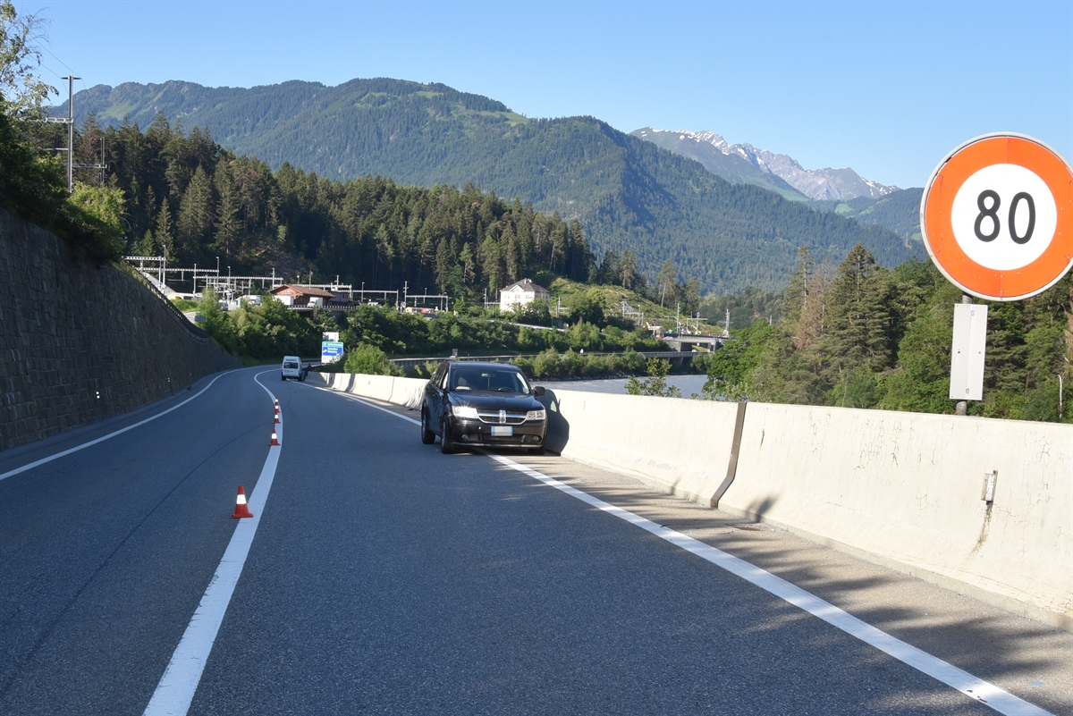 Die beiden beschädigten Fahrzeuge in Endlage