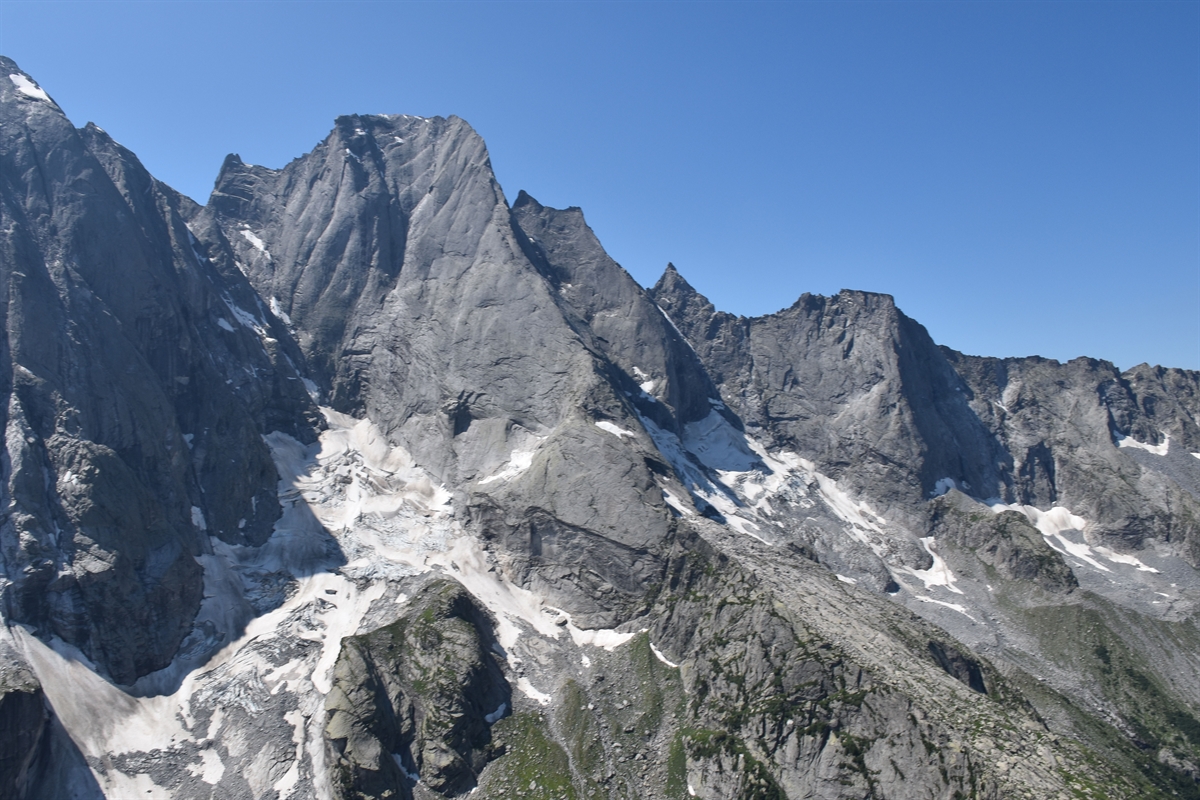 Alternativtext: Foto des Piz Badile