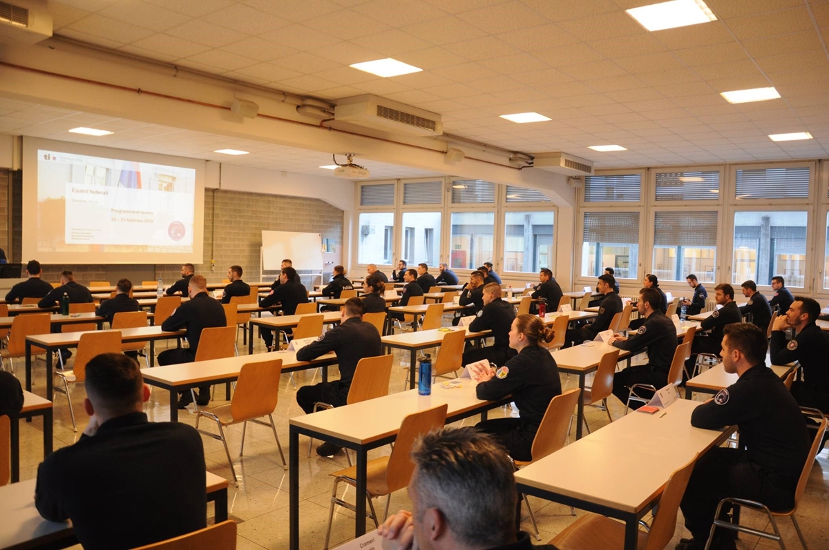 Saal der Polizeischule Giubiasco