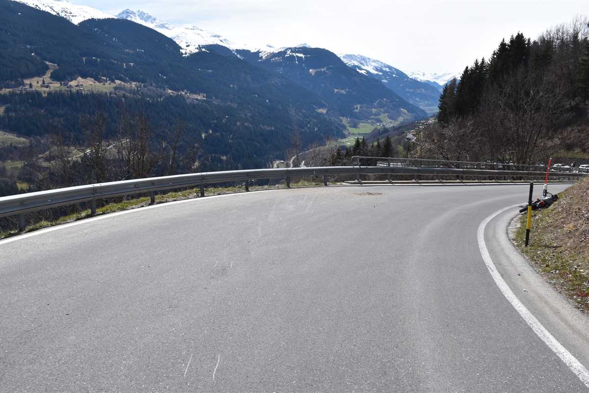 Unfallstelle bei Via Mun unterhalb Brigels