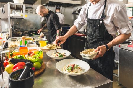 Keime im Blickfeld - So hygienisch arbeitet die Gastronomie