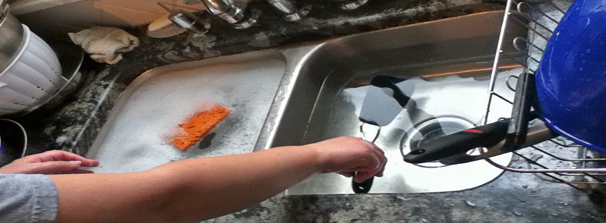 Spülbecken in privater Küche