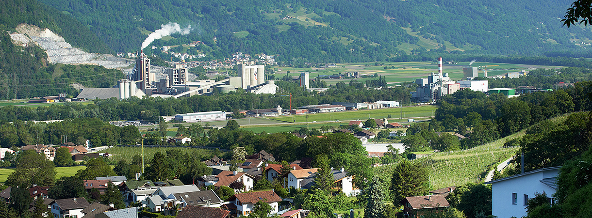 Industriekamin mit Rauch